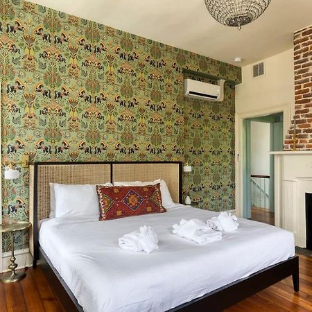 The Ashley Veranda King Suite With Breakfast Чарльстон Экстерьер фото