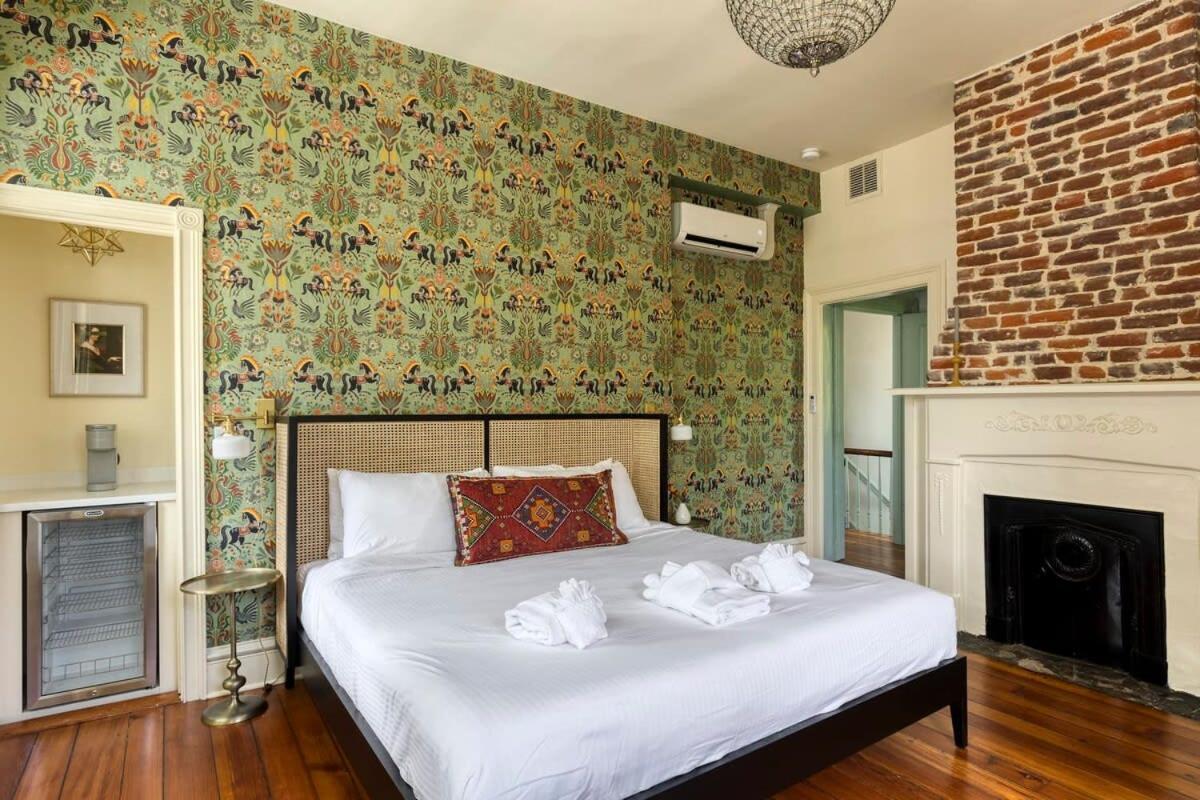 The Ashley Veranda King Suite With Breakfast Чарльстон Экстерьер фото